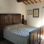 Casale Del Monte, Nyaraló *