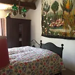 Casale Del Monte, 別荘 ペザロ