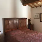 Casale Del Monte, 別荘 ペザロ