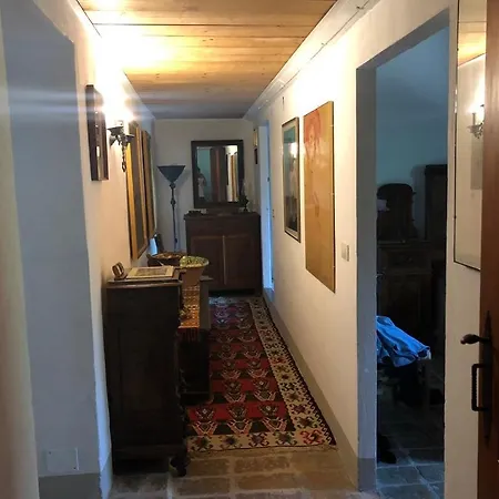 Casale Del Monte, Dom wakacyjny Pesaro